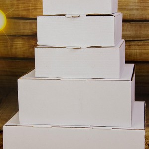 Fábrica de caixas de papelão para bolos